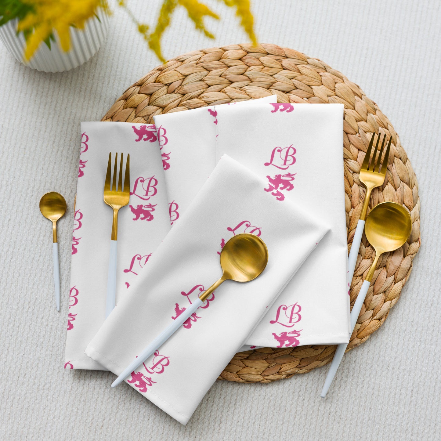 Lady Banneker Cloth Napkin Set (White-Pink)